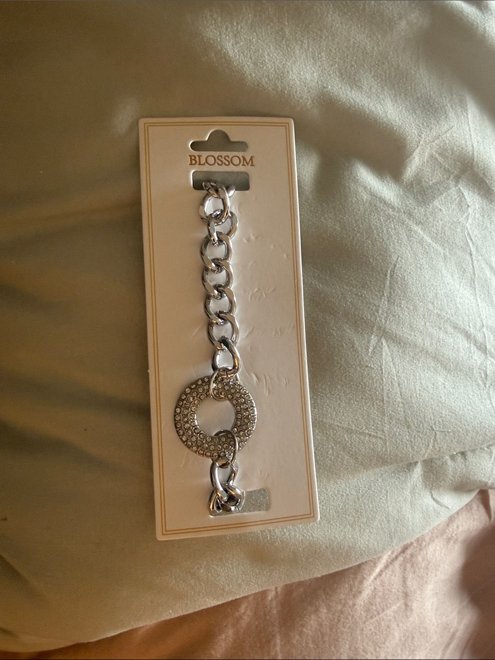 Forever 21 Silver Crystal Circle Link Bracelet